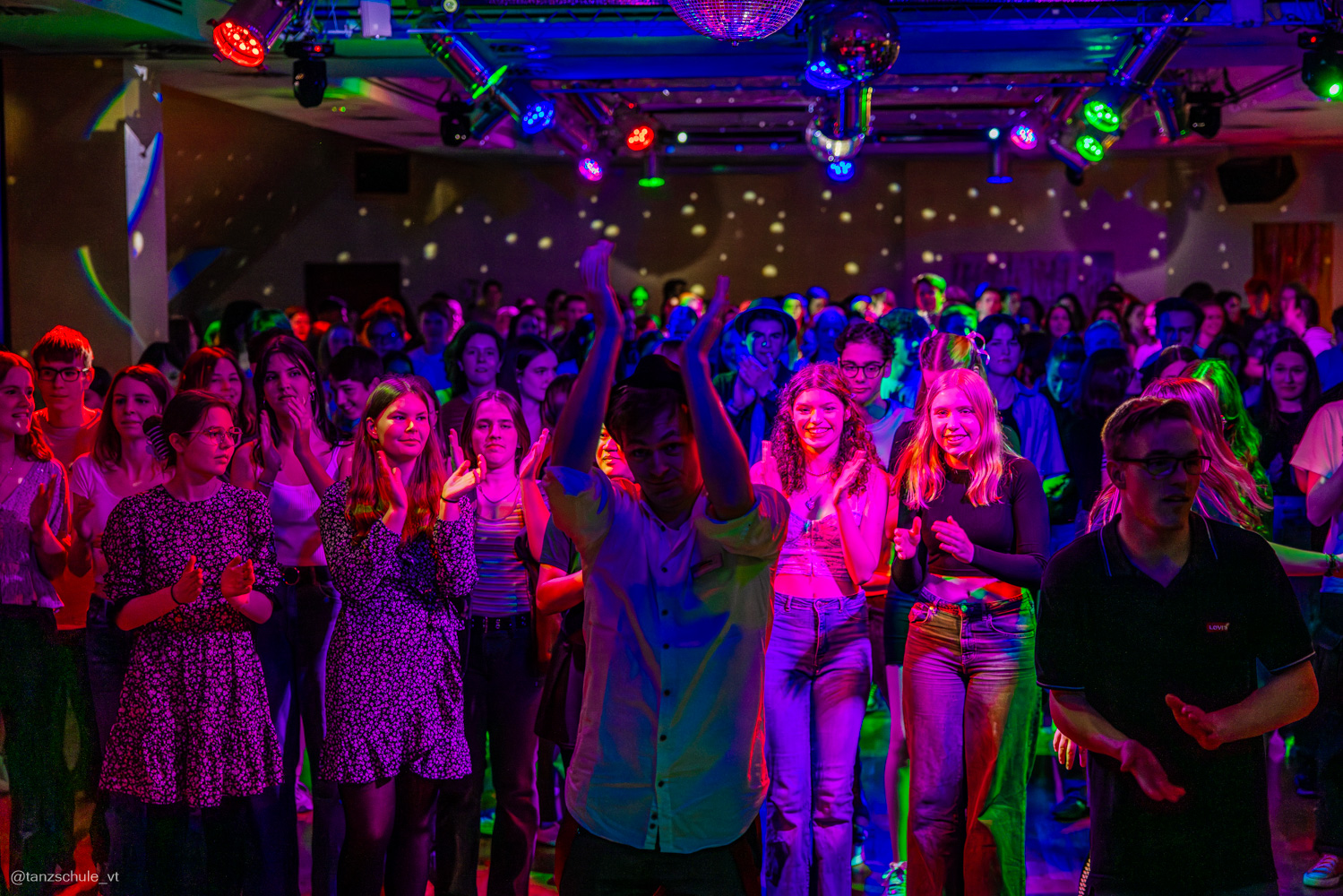 20240420 Huckepack Tanzparty 3341